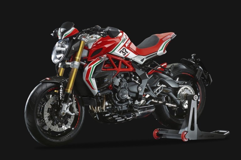 Mv Agusta Dragster Rc Una Naked Per La Famiglia Reparto Corse