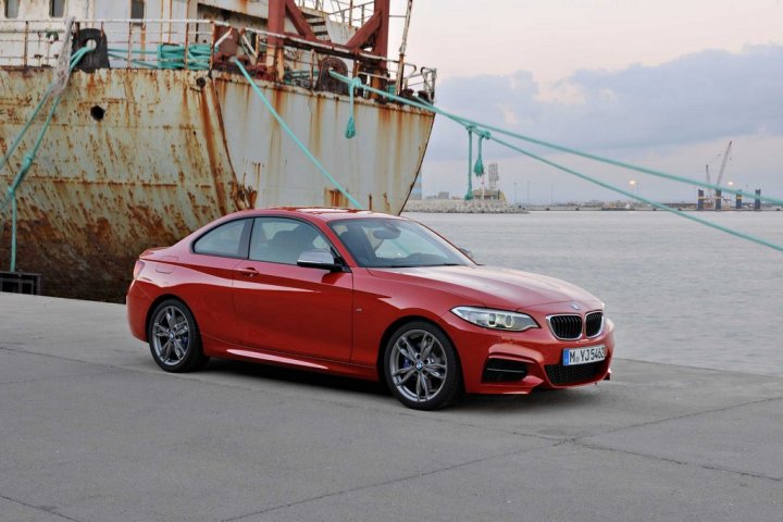 bmw-m235i-coupe-2