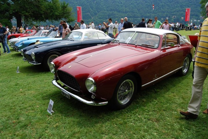 Ferrari-Villa-Este