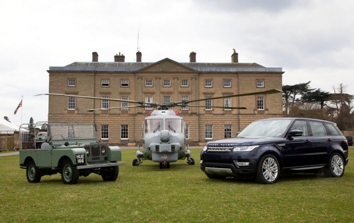 land-rover-65-anni