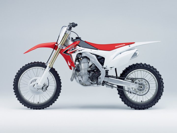 honda-crf450r-ym2014-latera