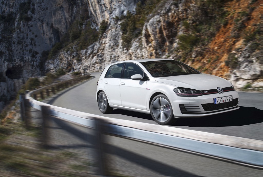 GOLF GTI: tutti i dettagli e prezzi