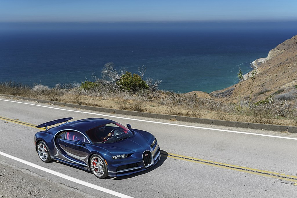 Bugatti chiron 0 200